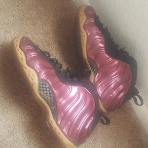 night maroon foamposites